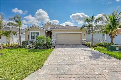 4392 Lemongrass Dr, Fort Myers, FL 33916