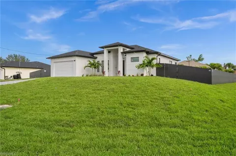 514 NW 36th Pl, Cape Coral, FL 33993