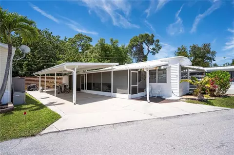 Exterior - 20660 River Dr, Estero, FL 33928 photo 5 of 10