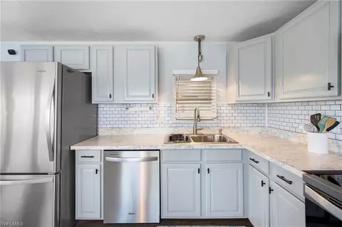 Kitchen - 20660 River Dr, Estero, FL 33928 photo 3 of 3