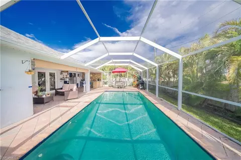 344 NE 10th St, Cape Coral, FL 33909