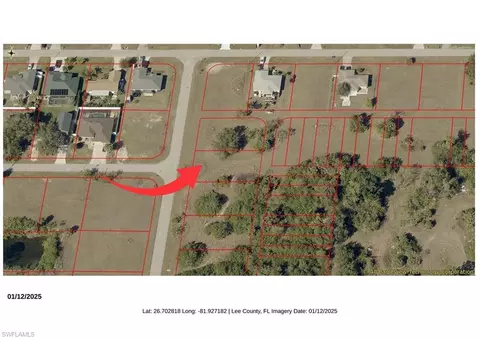 2719 NE 22nd Pl, Cape Coral, FL 33909