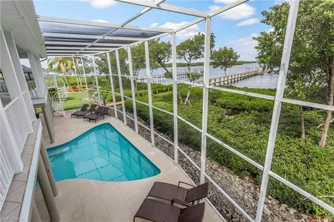 21500 21504 Indian Bayou Dr, Fort Myers Beach, FL 33931