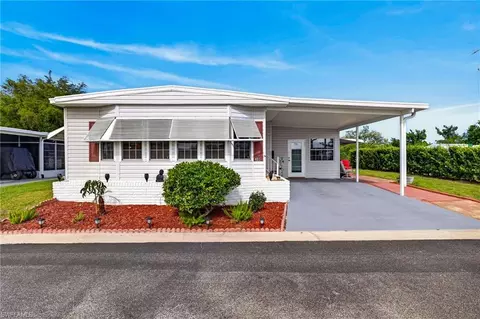 30 Aloe St, Alva, FL 33920