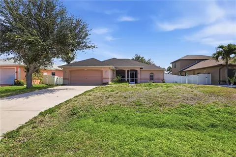 3731 SW 17th Ave, Cape Coral, FL 33914