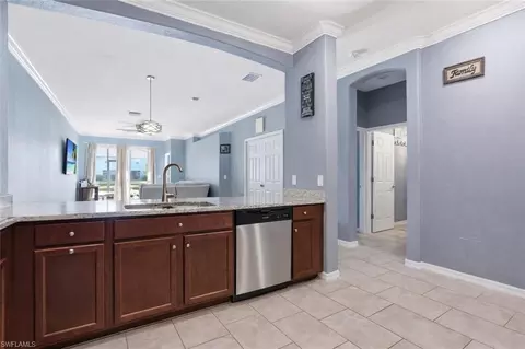 2519 Vine Ave, Naples, FL 34120 photo 4