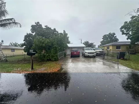 13314 2nd St, Fort Myers, FL 33905