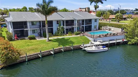 1205 SE 46th Ln #201, Cape Coral, FL 33904