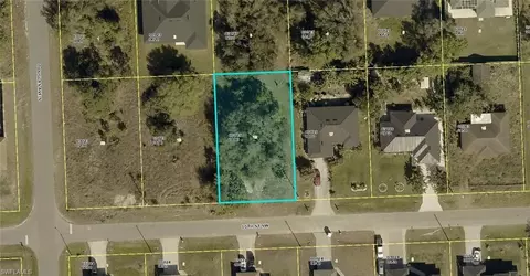 4114 10th St SW, Lehigh Acres, FL 33976