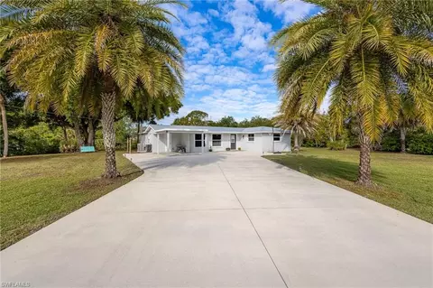 17041 E Lake Dr, North Fort Myers, FL 33917