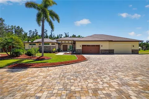 15860 Glendale Ln, Fort Myers, FL 33912