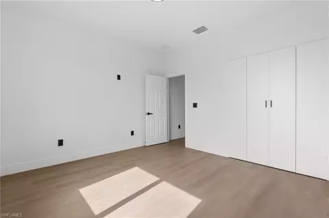Bedroom - 8033 Oakleaf Cir, Labelle, FL 33935 photo 9 of 9