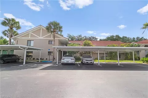 9627 Eaton Gardens Ln #101, Fort Myers, FL 33919