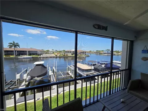 4006 SE 20th Pl #4, Cape Coral, FL 33904
