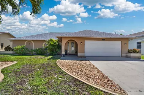 4005 SW 27th Ave, Cape Coral, FL 33914