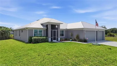 1825 NW 31st Ave, Cape Coral, FL 33993