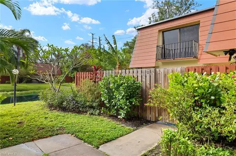 1520 Park Meadows Dr #1, Fort Myers, FL 33907