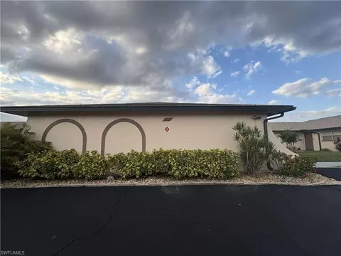619 SE 47th St #5, Cape Coral, FL 33904