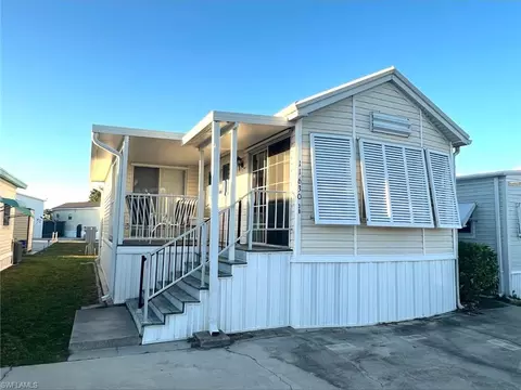 11630 Ariana Dr, Fort Myers, FL 33908