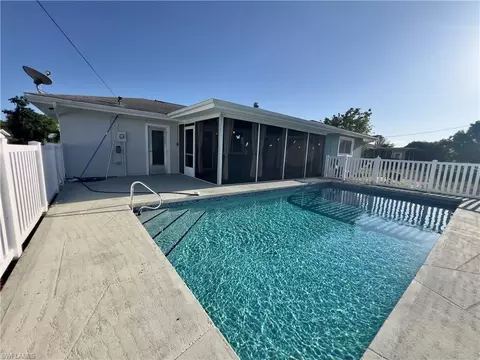 117 SE 45th Ter, Cape Coral, FL 33904