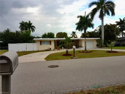 1443 Ricardo Ave, Fort Myers, FL 33901
