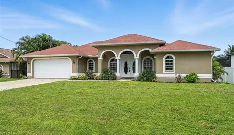 4341 SW 25th Ct, Cape Coral, FL 33914