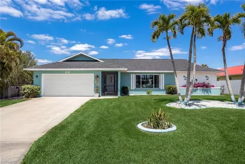 425 SW 43rd Ln, Cape Coral, FL 33914