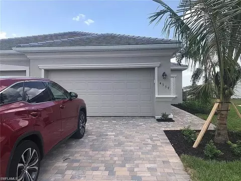 4359 Lemongrass Dr, Fort Myers, FL 33916