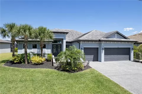 1413 SE 10th Ave, Cape Coral, FL 33990