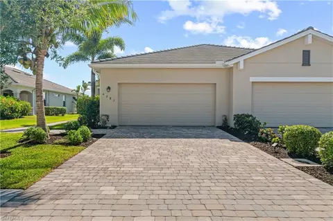 4287 Lemongrass Dr, Fort Myers, FL 33916