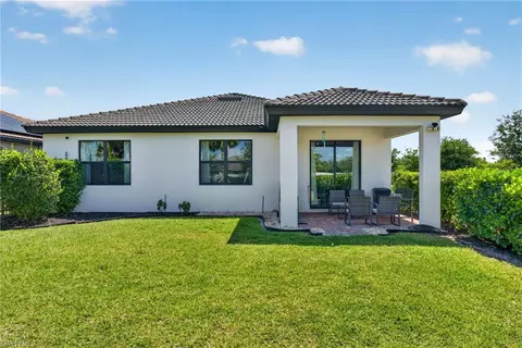 Exterior - 3721 E Hampton Cir, Alva, FL 33920 photo 4 of 4