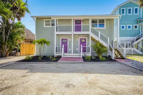 226 Fairweather Ln, Fort Myers Beach, FL 33931