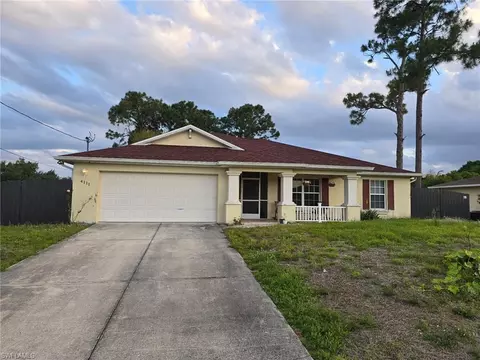 4111 2nd St SW, Lehigh Acres, FL 33976