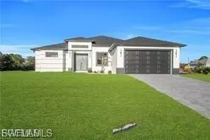 2504 15th St W, Lehigh Acres, FL 33971