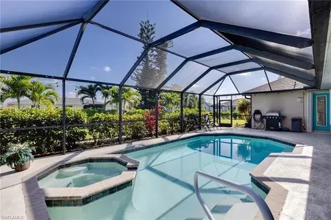 201 SW 35th St, Cape Coral, FL 33914