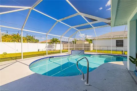 1945 Academy Blvd, Cape Coral, FL 33990