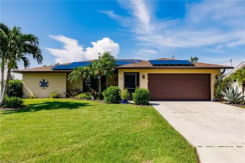 627 SE 34th St, Cape Coral, FL 33904