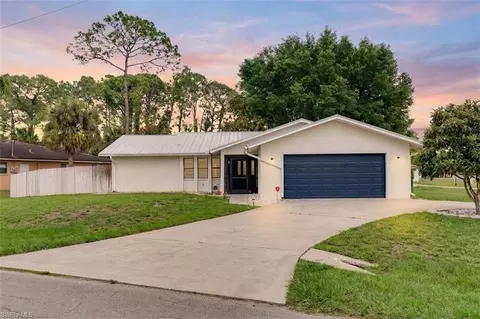 300 Edward Ave, Lehigh Acres, FL 33936