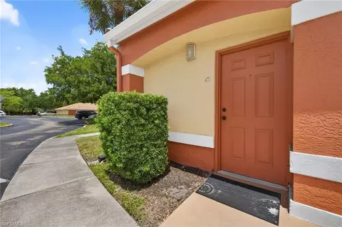 6361 Aragon Way #202, Fort Myers, FL 33966