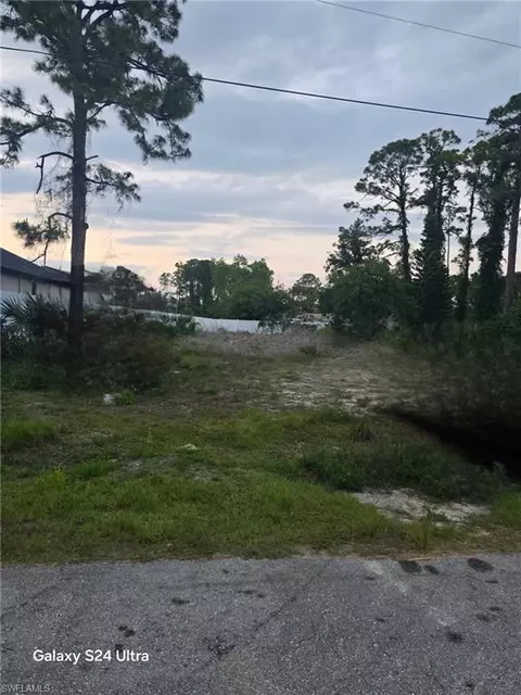 3110 18th St W, Lehigh Acres, FL 33971