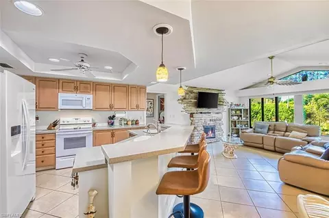 20612 Charing Cross Cir, Estero, FL 33928 photo 8