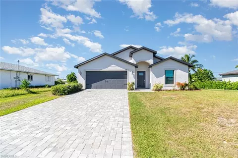 1206 NE 13th Pl, Cape Coral, FL 33909