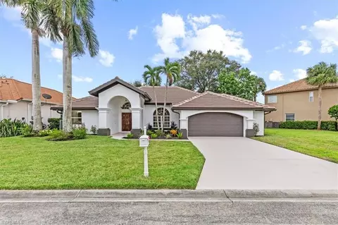12809 Vista Pine Cir, Fort Myers, FL 33913