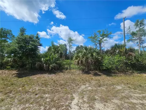 443 Greenbriar Blvd, Lehigh Acres, FL 33972