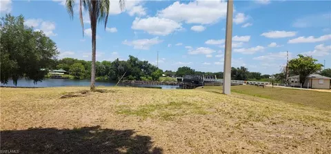 75 Ft Denaud Bridge Way, Labelle, FL 33935 photo 2