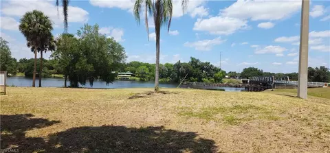 75 Ft Denaud Bridge Way, Labelle, FL 33935