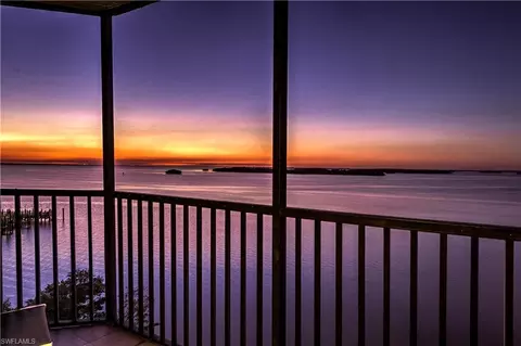17170 Harbour Point Dr #634, Fort Myers, FL 33908