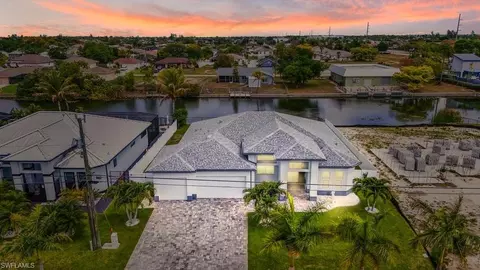 21 SW 21st St, Cape Coral, FL 33991