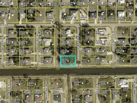 801 Zona Ave N, Lehigh Acres, FL 33971