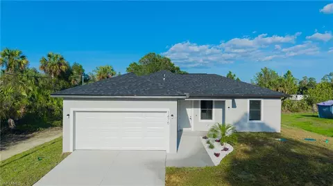 1476 Rugby Ln, Labelle, FL 33935